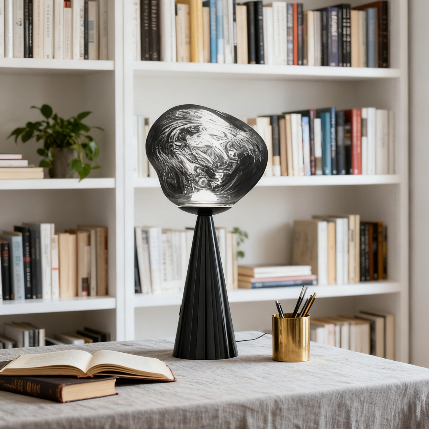 The Artisan Volcanic Mini Charging Lamp
