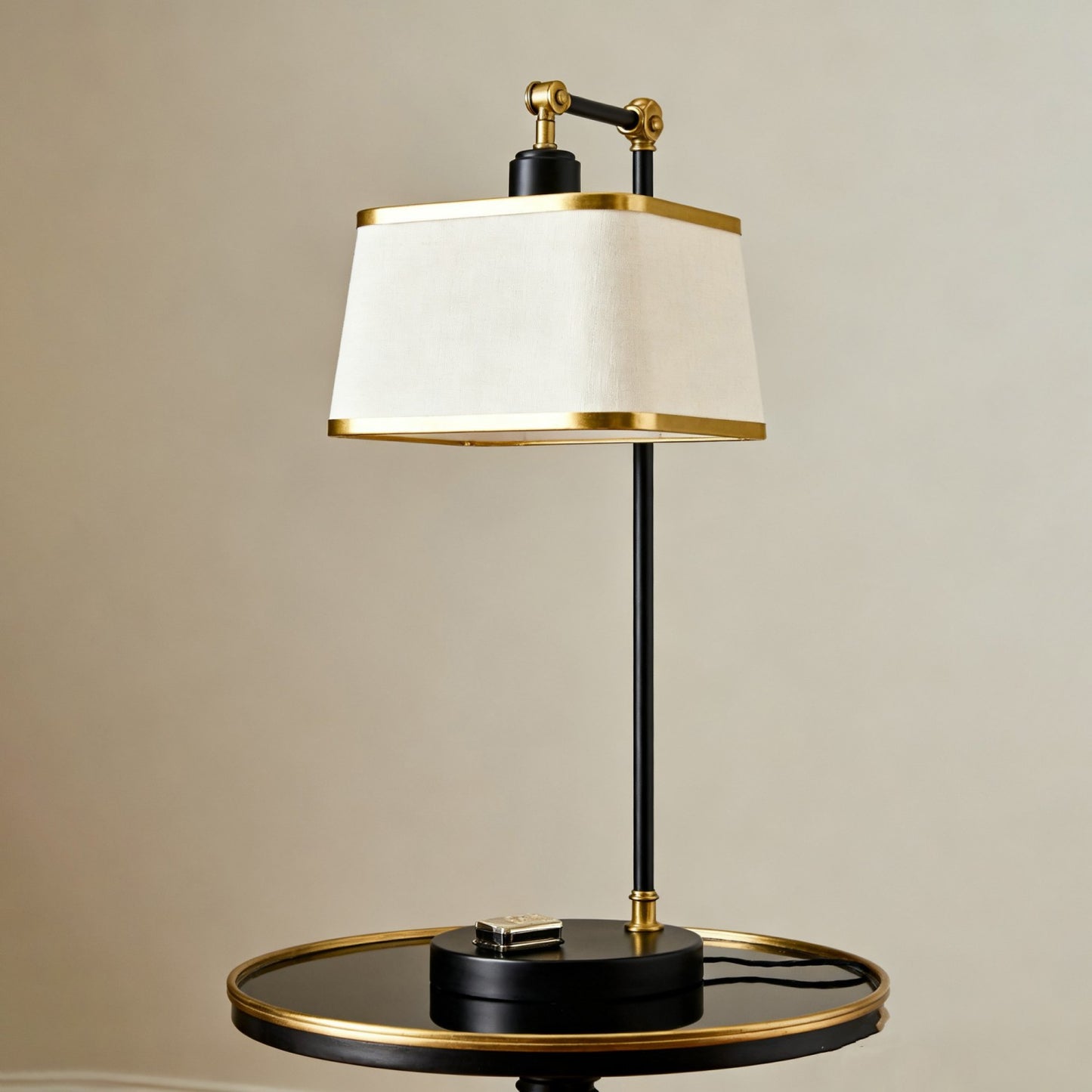 Black Gold Retro Metal Linen Luxury Table Lamp